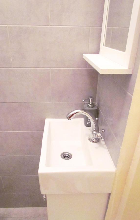 Center Studio Apartment 普拉 外观 照片