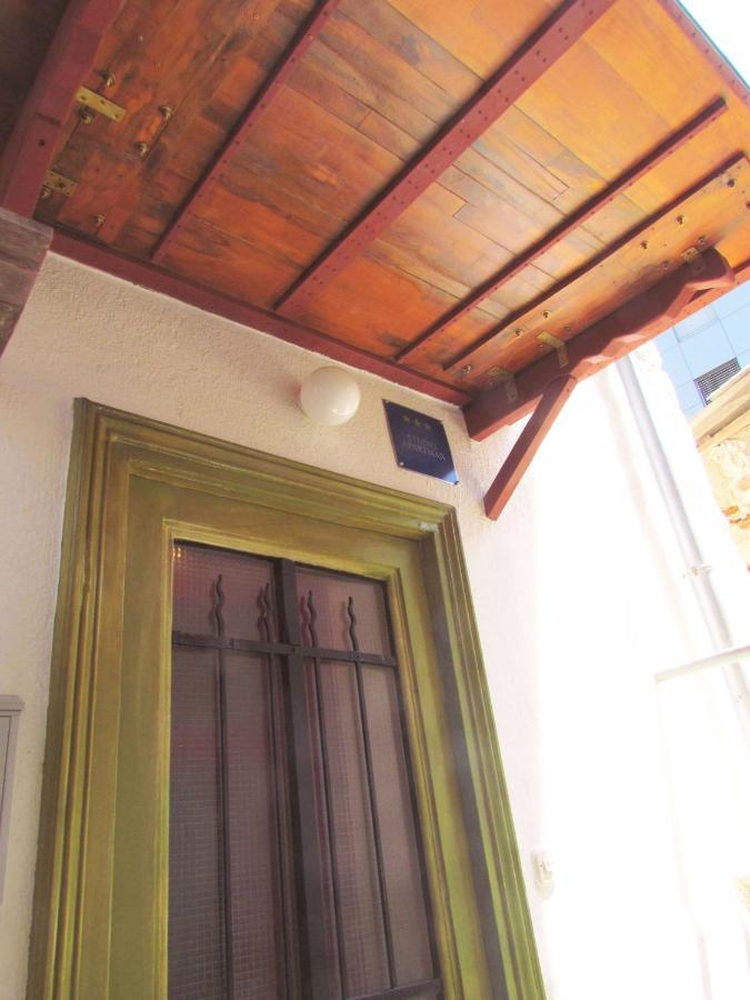 Center Studio Apartment 普拉 外观 照片